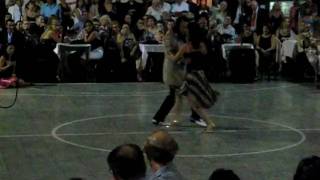 Mariano "Chicho" Frumboli Y Juana Sepúlveda en Sunderland 2 2009