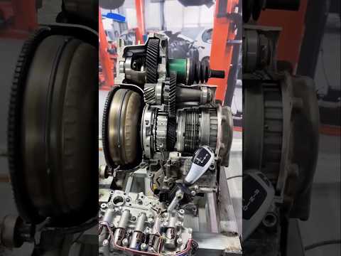 What is Dual Clutch Transmission? #carfix #mechanic #automobile