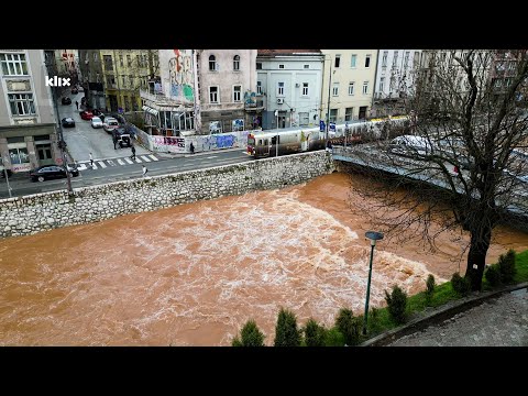 Pogledajte kako trenutno izgleda rijeka Miljacka u Sarajeva