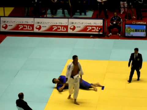 2007 World Judo Team Championships Joao Schlittler (BRA) vs  Wei Xun (CHN) +100kg