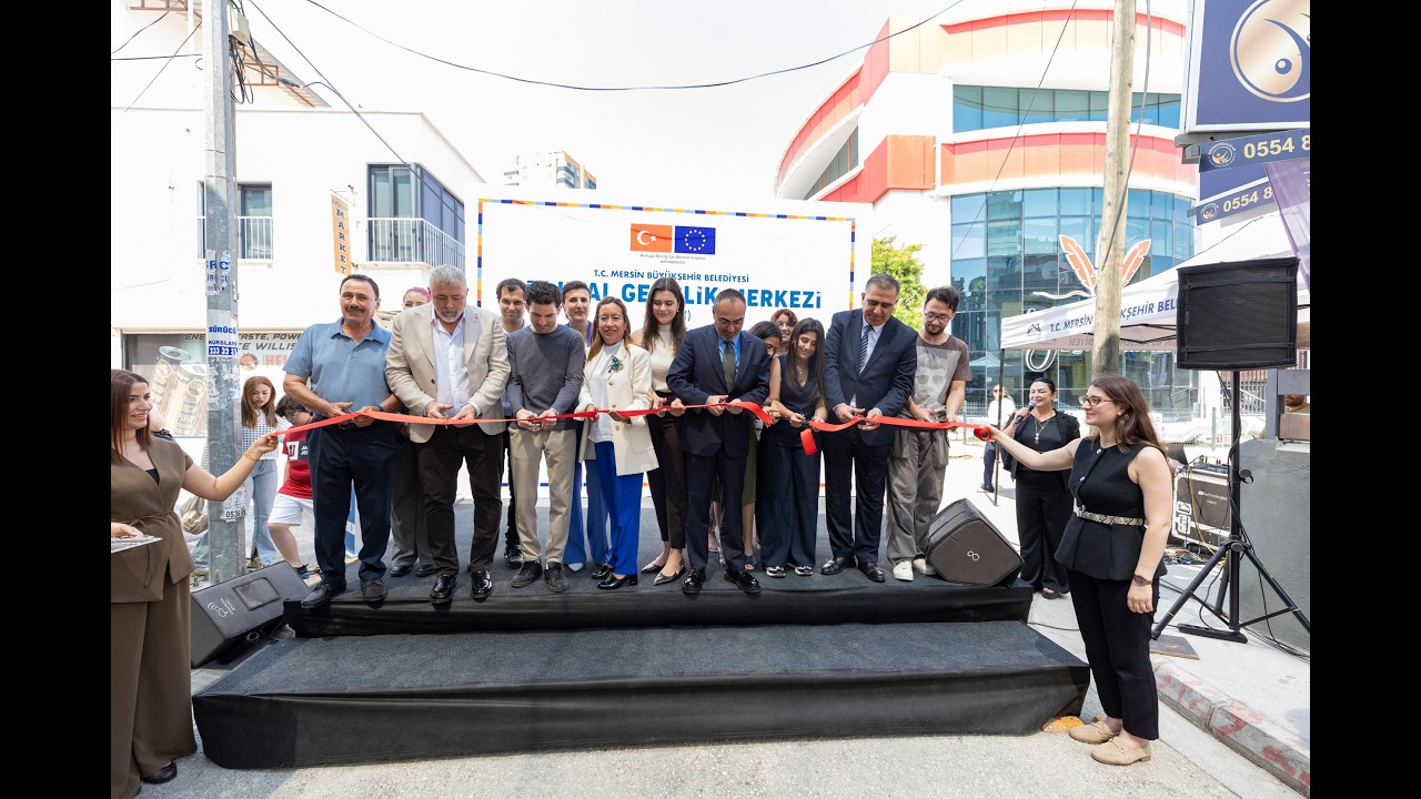 MERSİN BÜYÜKŞEHİR’DEN GENÇLERE DİJİTAL GELECEK YATIRIMI…