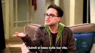 Leonard et Sheldon font connaissance avec Penny (VO)
