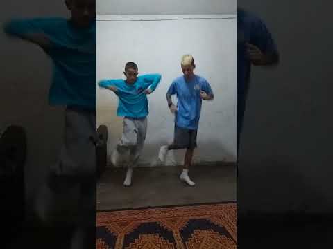 Mc Kitinho Mc kalzin Mc Pesadelo- Ritmo das comunidades