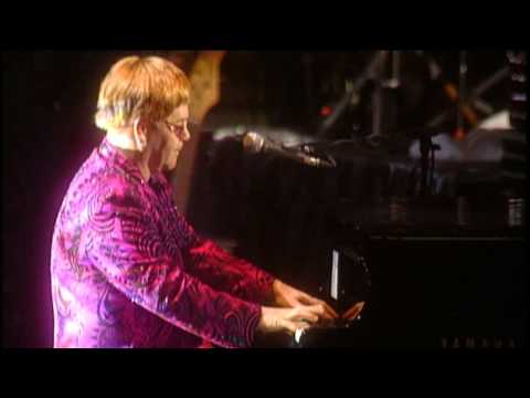 Videoclip de Sacrifice (Live) — Elton John