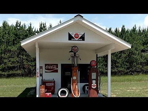 1920s Gulf Gas Station