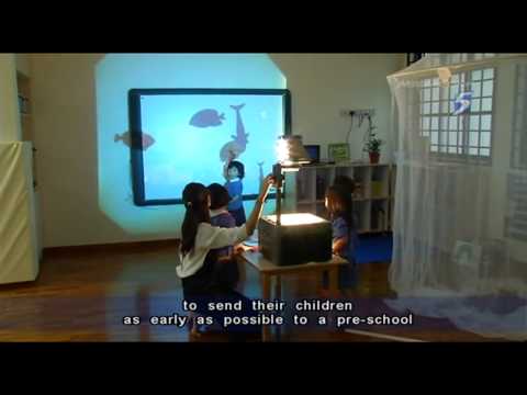 Lee Kuan Yew: Introduce bilingualism to children at early age - 16Aug2013