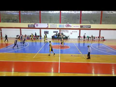 Progressive league: Γέροντες - TrolLakers   56 - 64