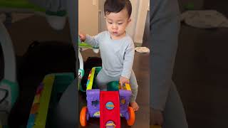 #カナダ暮らし #日韓夫婦 #日韓ハーフベビー  #赤ちゃんのいる生活 #1人遊び　#かわいい　#11ヶ月　#shorts