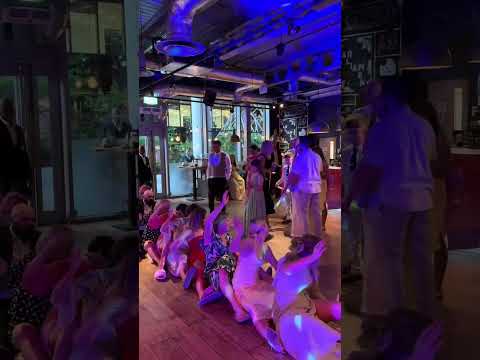 DJ Laura Mac video.