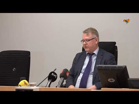 Här meddelar Attunda tingsrätt domen mot Martin Timell