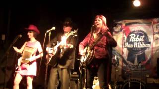 Courtney McLean and the Dirty Curls - Too Lazy To Be On Top