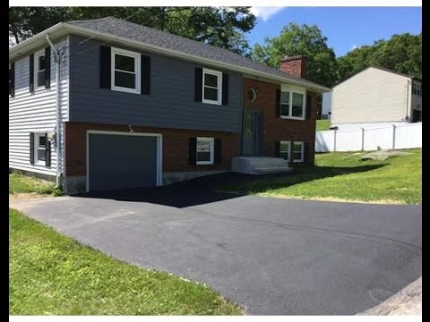 Homes for sale - 3 Circle Dr, Dudley, MA 01571