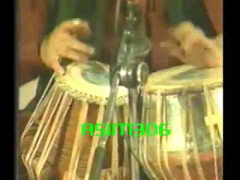 WANJLI  WALREA -( Munir Hussain) LIVE (NOOR JAHAN).mp4