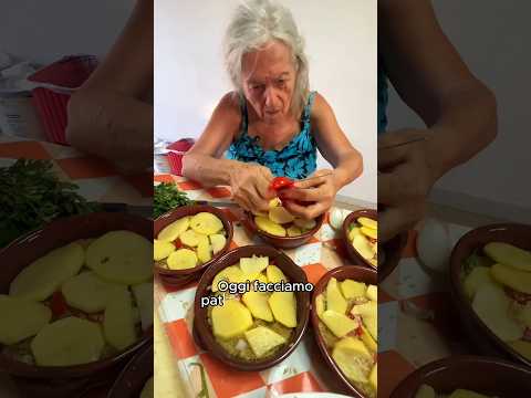 POTATOES, RICE AND MUSSELS 👵 the typical Apulian recipe by Nonna Pina 🤍 #puglia #recipe #tradition