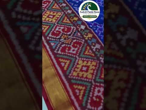 Red Selari Border Blue Navratan Motifs Single Ikat Patola Saree 6 Ply Silk