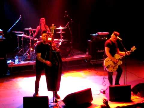 Nekromantix - Alice In Psycholand (Live in Helsinki 1.4.2010)