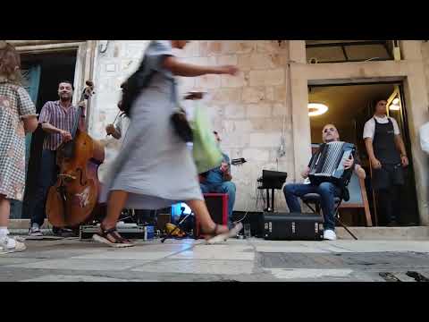 Gadjo Manouche feat. Rile