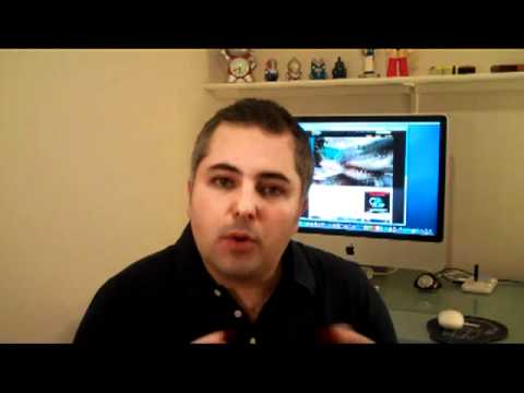 How do you pronounce 'Umbraco'?