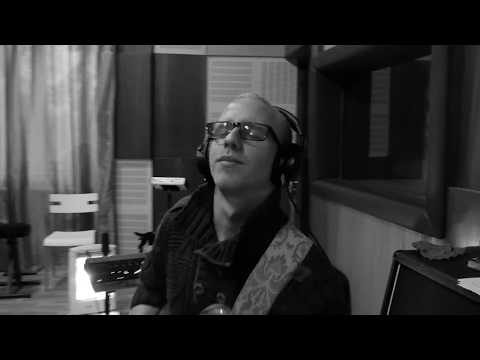 PIRKADAT: Rafael Márió