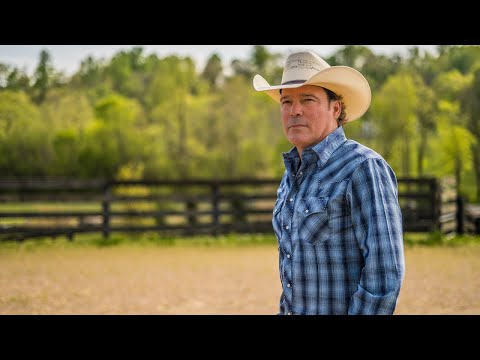 Cowboy Loves A Woman - Clay Walker