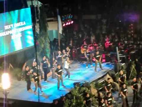 Mawalan ng timbang sa isang platform vibration Berries at dahon para sa pagbaba ng timbang