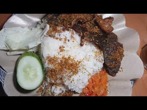 NASI BABAT PARU SAMBAL RENCOK - ASMR INDONESIAN SPICY LUNGS STREET FOOD