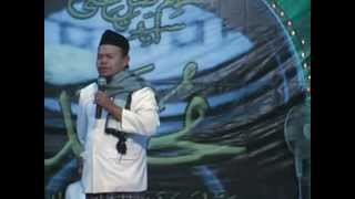 Download lagu Ki Sukri Maulana on Kemligi 2011 flv mp3 Download lagu Ki Sukri Maulana on Kemligi 2011 flv mp3