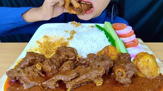 ASMR:EATING SPICY MUTTON CURRY WITH RICE AND SALAD