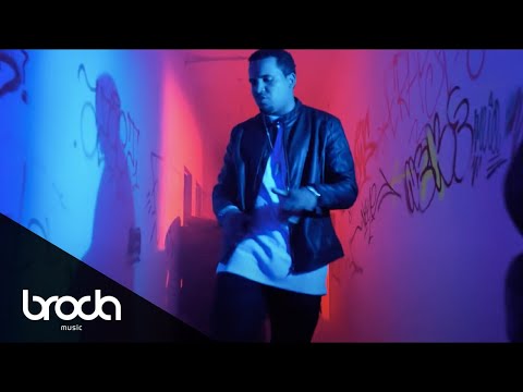 Ricky Boy - Ela Tem Gás (Official Video)