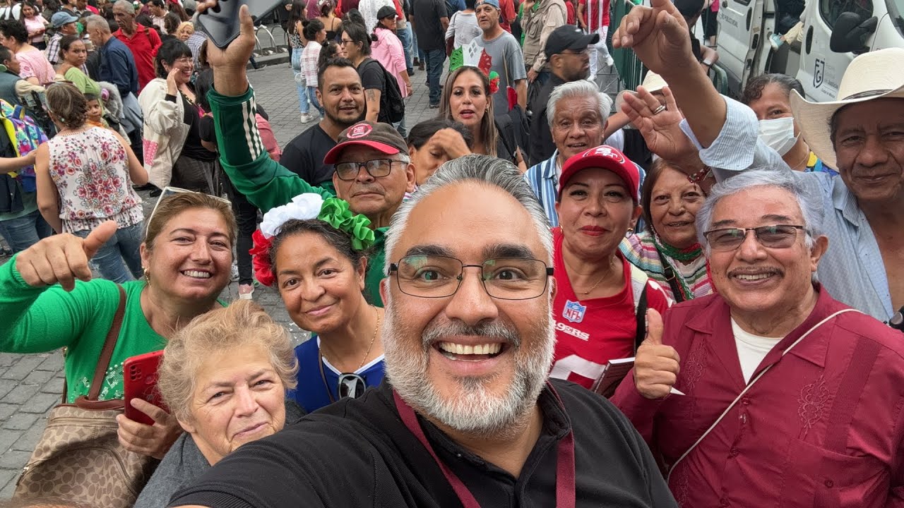 ¡VIVA MÉXICO! ESTAMOS DESDE EL ZÓCALO EN EL ÚLTIMO GRITO DE LÓPEZ OBRADOR. LA BANDA MS AMENIZA