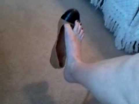 download lagu mp3 mp4 Legs Flats, download lagu Legs Flats gratis, unduh video klip Legs Flats