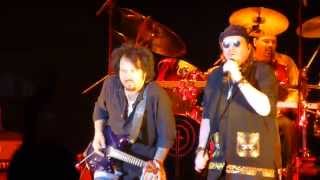 Toto - On The Run, Live in Wrocław 23.06.2015 [HQ]