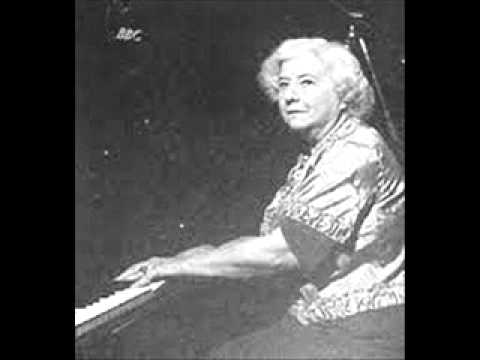Adelina de Lara plays Schumann "The Elf" Op. 124 No.17