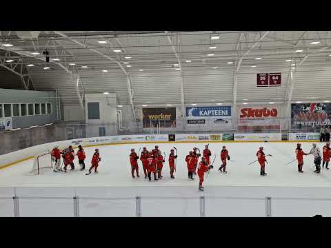 5.4.25 Laser HT:n nousu Suomi-sarjaan Oulunsalon jäähallissa