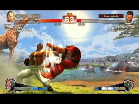 Batalla de Ultra Street Fighter IV: Dan vs Dudley