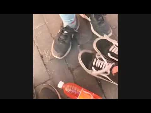 De dansene fødder og sodavanden