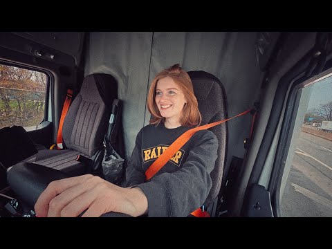 A Realistic Day in My Life as a 21 Year Old Truck Driver