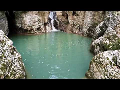 Обзор realme C75: неубиваемый смартфон, недорого / Смартфоны