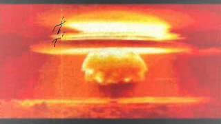 CRIMSON GLORY-WAR OF THE WORLDS