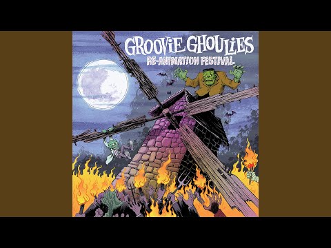 Video thumbnail for Graveyard Girlfriend