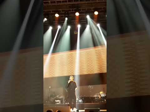 Tulus - Lagu Minang Medley (Babendi-bendi, Mudiak Arau, Tak Tong Tong, Dindin Ba Dindin)