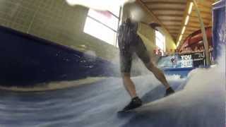 preview picture of video 'SurfRider/flowrider - surf indoor - Go pro - le point d'eau'