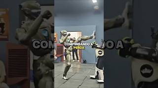 Esse chute do T800 no CEO prova que o robô é real? #realidadeimpressionante #tecnologia #ia