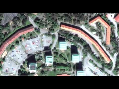 Tre kvinnor överfallna av okända unga män