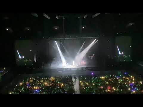 [211219] IU - Our Happy Ending (fancam)