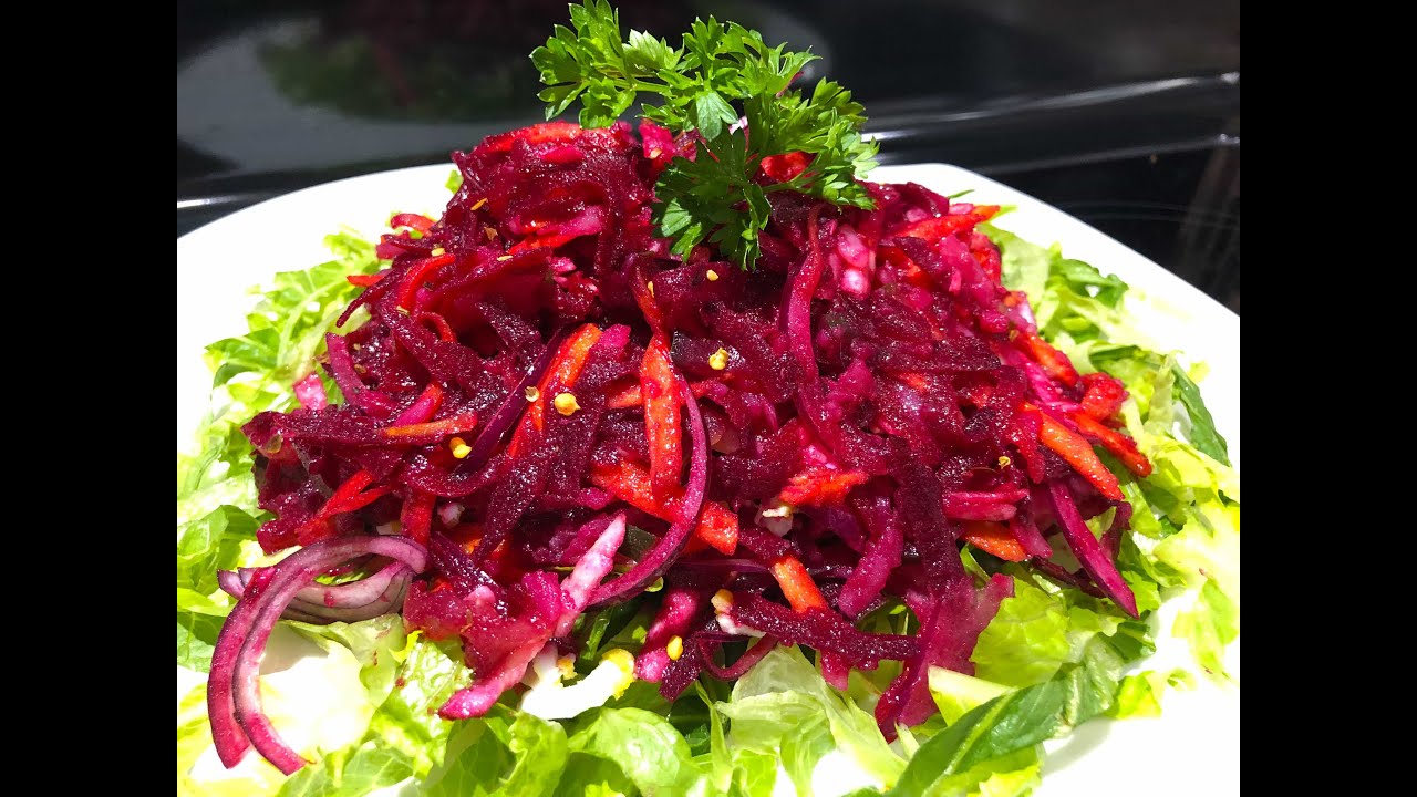 Салат из свеклы. Бюджетный и сытный ужин