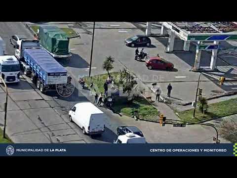 Así fue el accidente y vuelco en 520 y 118