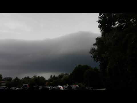 Unwetter mit Shelfcloud bei Altötting in Oberbayern (29.06.2021)