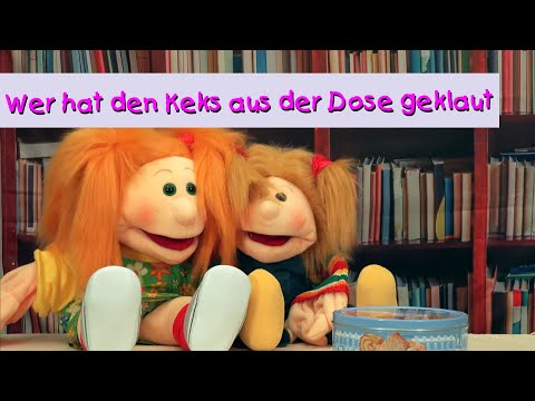 Wer hat den Keks aus der Dose geklaut || Kinderlieder mit Puppen