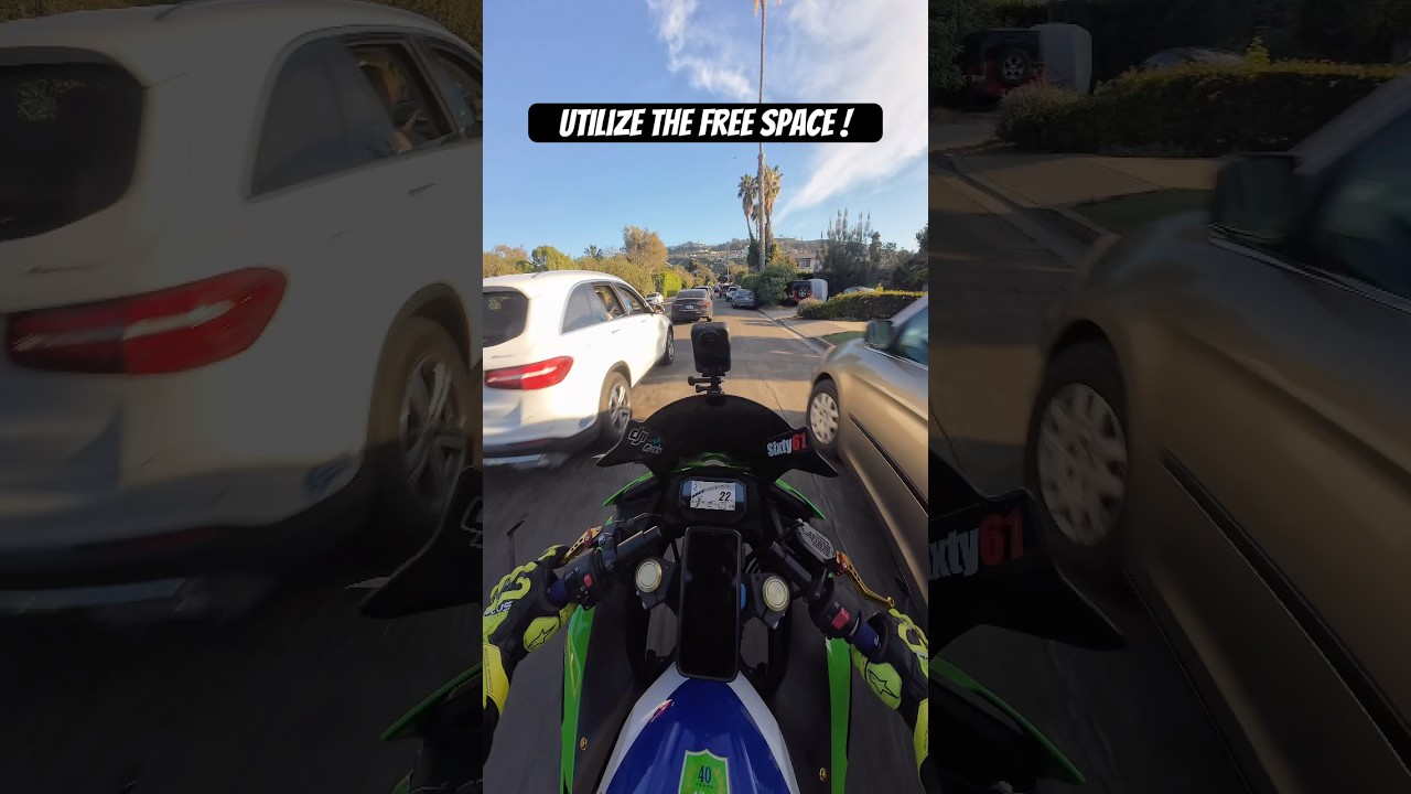 How to SAVE time on a Motorcycle ⏰ Utilize the cheat codes !! #ninja500 #traffic #motovlog